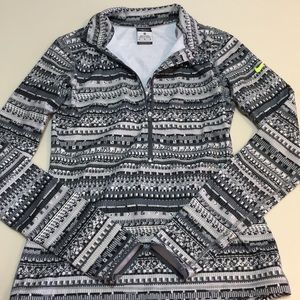 Nike pro Dri-fit half zip pullover size M